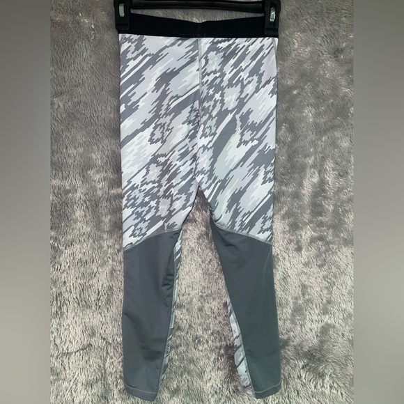 Nike Pro Leggings Grey Camo Size Large - Picture 2 of 4